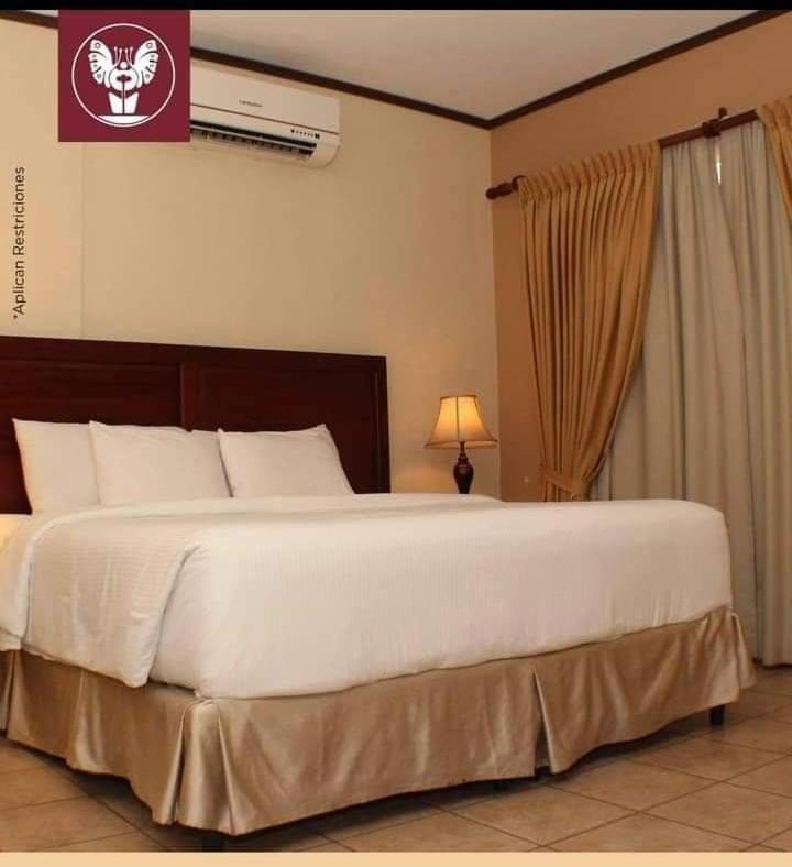 Hotel Primavera Boutique 圣佩德罗苏拉 外观 照片